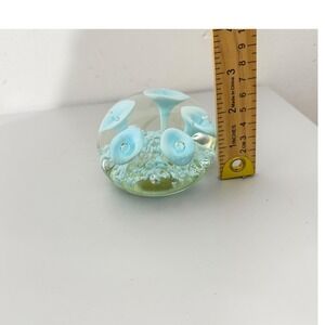Jim Davis Glass Paperweight  Blue 1981 Floral Art Glass Controlled Bubble